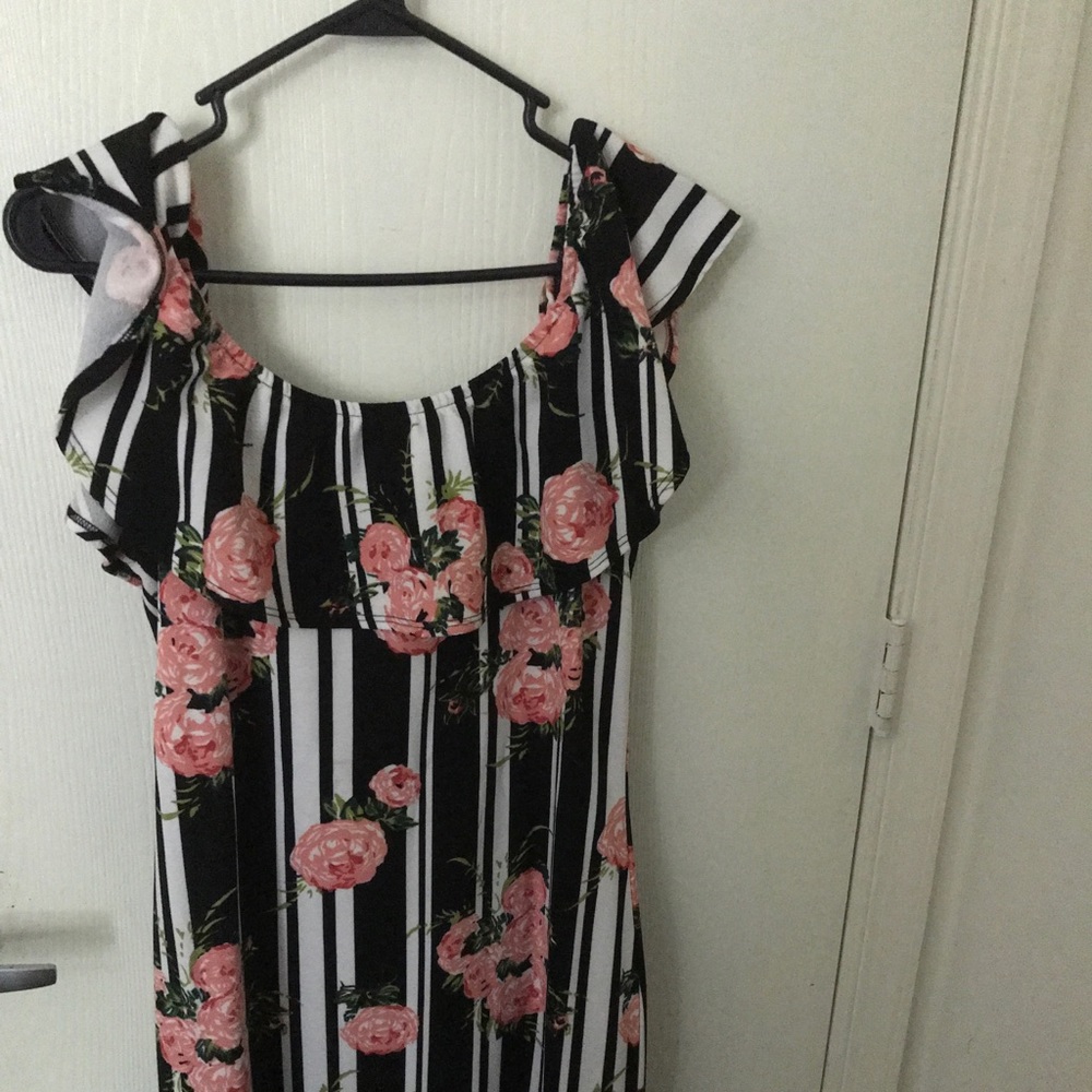 Floral Off Shoulders Dress